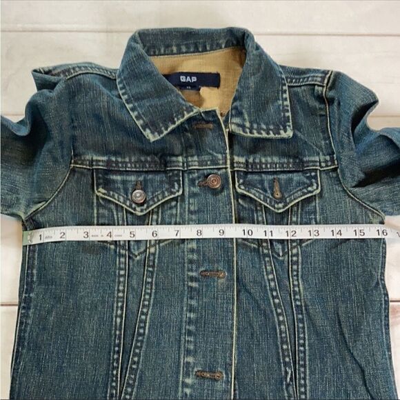 Gap Classic Denim Jean Jacket - Picture 9 of 11